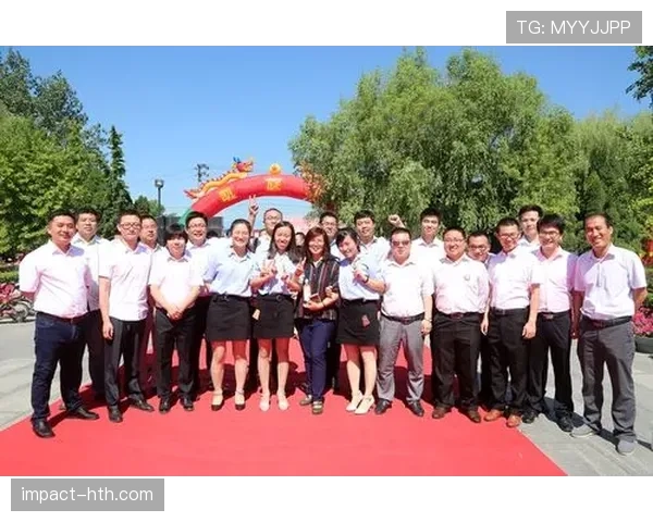 斯卡洛尼率队稳步前行,剑指辉煌新高度 斯卡洛尼率队稳步前行,剑指辉煌新高度