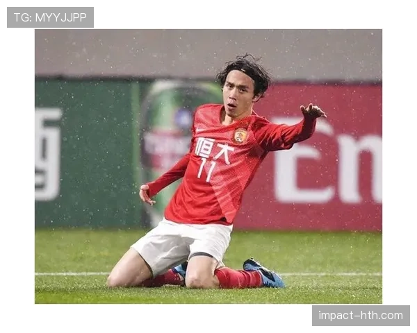 维蒂尼亚与巴雷拉：中场活动范围与战术角色对比分析